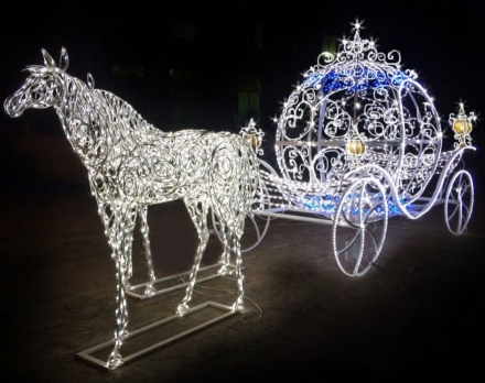 Световая фигура Королевская карета и 2 королевских коня 02/041 оптом, фото 1