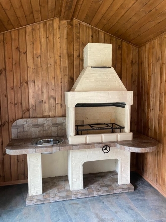 Печь № 14А — Печь барбекю с рабочим столом (фактура под кирпич) оптом, фото 1