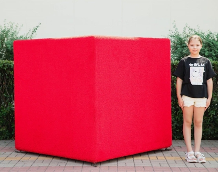 Топиари куб Красный h=153 см - газон Eco оптом, фото 1