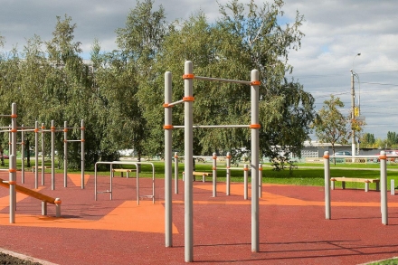 3 разноуровневых турника, составляющие треугольник оптом, фото 3