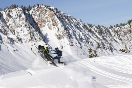 Снегоход POLARIS 850 RMK Khaos Slash 155 оптом, фото 6