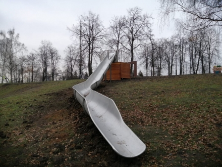 Горка-желоб на естественном холме (13 п.м.) оптом, фото 9
