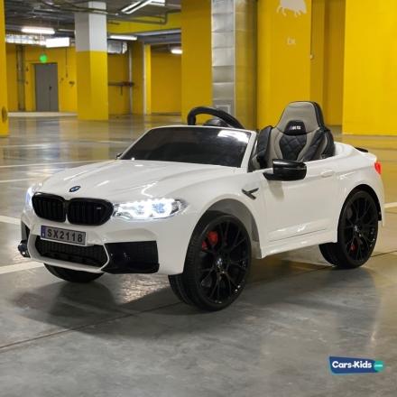 Электромобиль BMW M5 Competition SX2118 белый оптом, фото 1