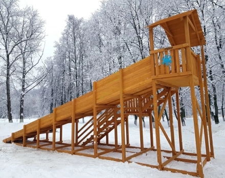 Зимняя горка Snow Fox Домик (скат 10 м) оптом, фото 2