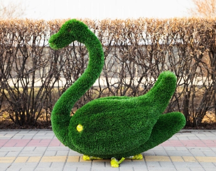 Топиари лебедь Авелин - газон Deluxe оптом, фото 1